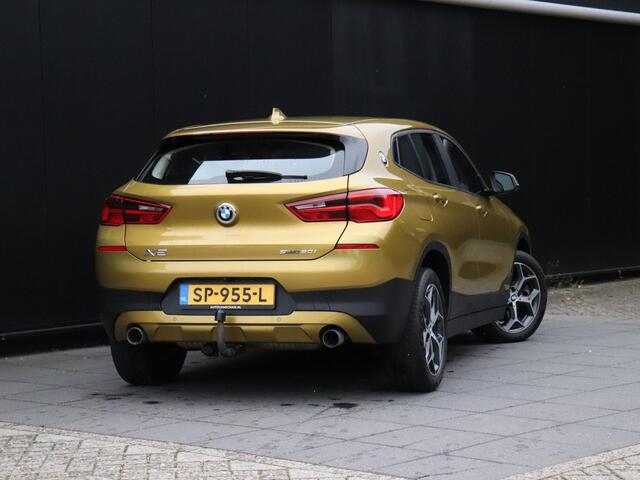 BMW X2 sDrive20i Executive | LEDER | MEMORY | CAMERA | TREKHAAK | CRUISE | NAVI |