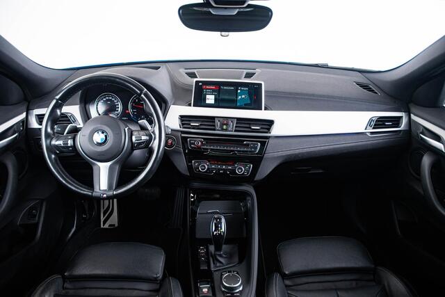 BMW X2 sDrive20i High Executive M-sport - Panoramadak - 20 inch - Leder - Stoelverwarming - Camera - Navigatie - Head-up - DAB - HiFi - Cruise Control - LED - Sportstoelen - PDC - Alarm