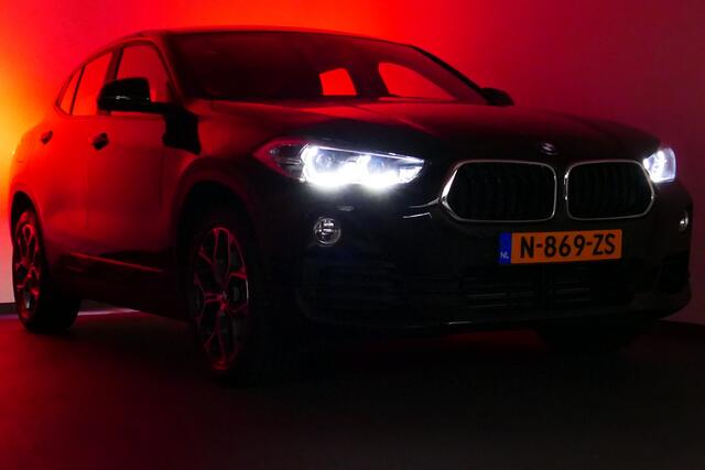 BMW X2 sDrive18i High Executive. Navi, Clima, StoelVerw, 18"LMV, Haak 1700kg