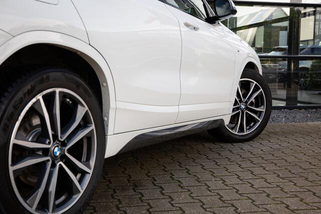 BMW X2 sDrive20i High Executive M-Sport , Adap. cruise, Sfeerverlichting, Stoelverwarming,