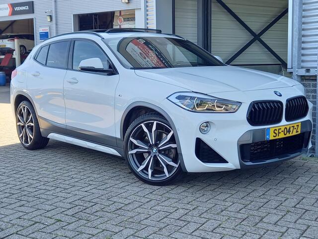 BMW X2 sDrive20i High Executive M-SPORT - PANO - HUD - TREKHAAK - LEER - CAMERA - PDC V/A - STOELVERW -