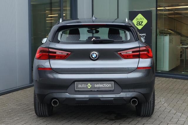 BMW X2 sDrive20i Executive / PDC