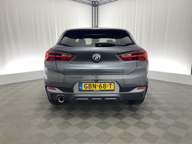 BMW X2 sDrive18i High Executive Automaat | M-Sport X | Panodak | Cruise | Navi | Stoelverwarming | Camera