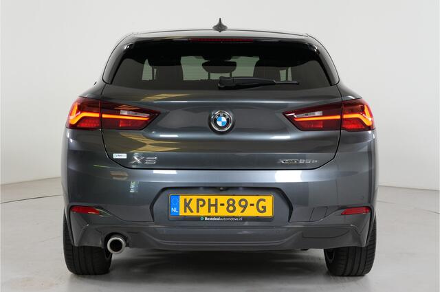 BMW X2 xDrive25e M-Sport | Head-up | Camera | Stl. verw. | Cruise | El. achterklep |