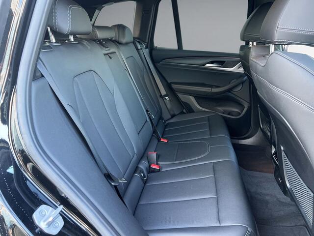 BMW X3 xDrive20d 190 PK ACC Live Cockpit Sportstoelen Harman Kardon Stoelverwarming Stuurverwarming 18 Inch