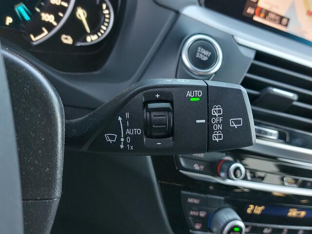 BMW X3 xDrive30e Executive | Plug-In Hybrid | Navi | Clima | Cruise | Led Koplampen | Sportstoel+Stoelverwarming | Licht+Regensensor | Pdc V+A | Privacy Glass | 18''lm