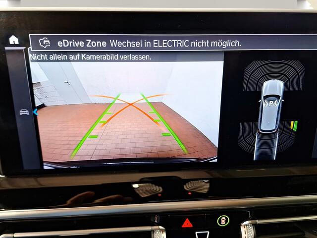 BMW X3 xDrive30e ** ADAPT. LED, NAVI+, LEDER, VERW STUUR, TREKH, 19-inch LMV ** 1e EIG - UNFALLFREI ** ** INFORMEER OOK NAAR ONZE AANTREKKELIJKE FINANCIAL-LEASE TARIEVEN **