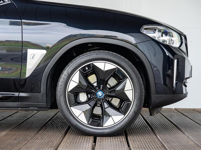 BMW X3 IX3 | High Executive | M Sportpakket | 20 inch | Comfort Access | Driving Assistent Professional | Head-Up Display | Harman Kardon | Trekhaak