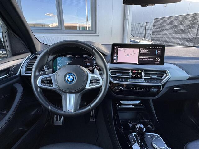 BMW X3 xDrive30e High Executive M sport | 292 PK | 20 Inch | Leder