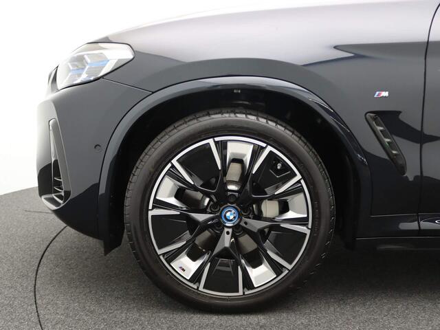 BMW X3 iX3 High Executive | Parking Pack | Safety Pack | Driving Assistant Professional | Head-Up Display | Harman Kardon | 20''
