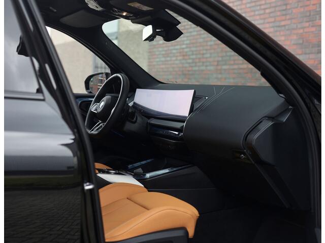 BMW X3 30e xDrive | Pano - HUD - Trekhaak - H&K