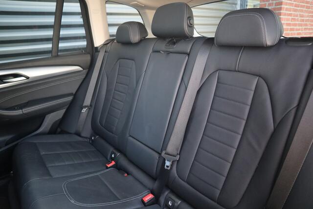 BMW X3 xDrive30e Pano / Elec Stoelen / Camera / Leder /