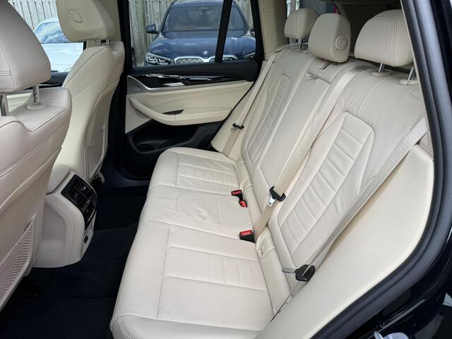 BMW X3 xDrive30e High Executive Pano-Elec.trek-HUD-CAM