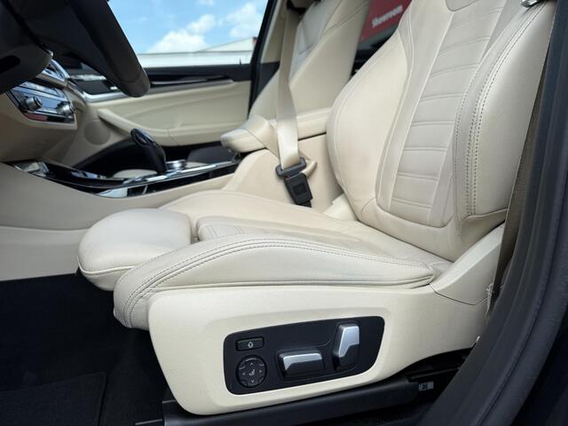 BMW X3 xDrive30e High Executive Pano-Elec.trek-HUD-CAM