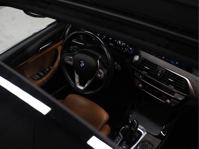 BMW X3 xDrive30i High Executive Luxury Line [SCHUIFKANTELDAK, VOL LEDER, ADAPTIVE LED, PDC V+A, STOELVERWARMING, CRUISE, BLUETOOTH, CLIMATE, NIEUWSTAAT]