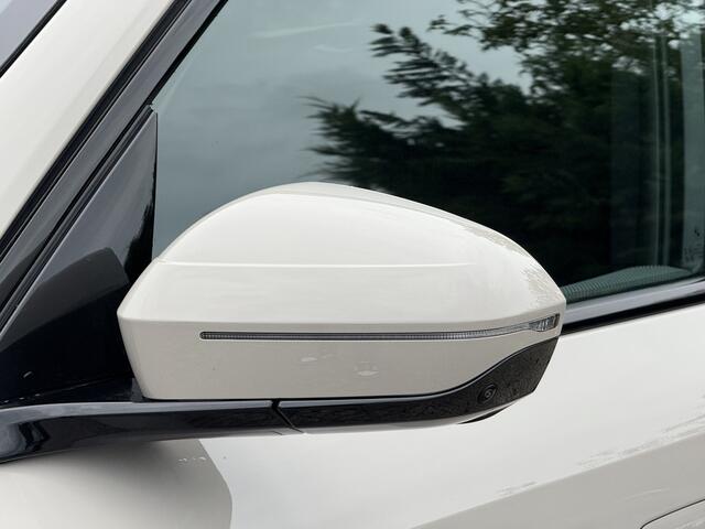 BMW X3 30e xDrive M-Sport | Panorama | Harman/Kardon | Co-Pilot | Trekhaak | 19" | 360 Cam | Comfort Acces