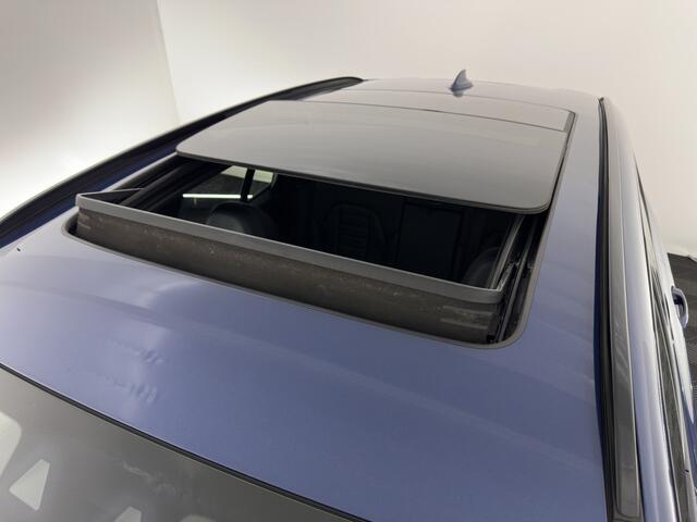 BMW X3 xDrive30e Business Edition Plus (INCL-BTW) *PANO | LUXURY-LEATHER | FULL-LED | DIGI-COCKPIT | HIFI-SOUND | CARPLAY | DAB+ | HEATED-SPORTSEATS | AMBIENT-LIGHT | TOWBAR | PRIVACY-GLASS | CARPLAY | SHIFT-PADDLES | 19''ALU*