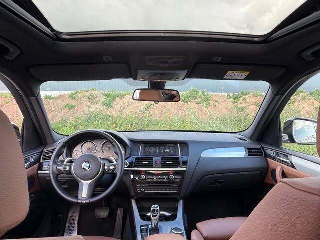 BMW X3 xDrive28i High Executive M Sport Edition Panoramadak / Elektrische trekhaak / Volledig Dealer onderhouden.