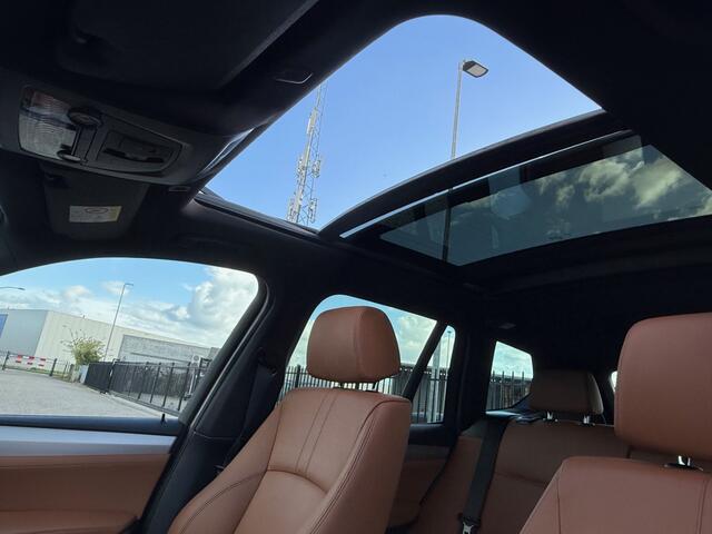 BMW X3 xDrive28i High Executive M Sport Edition Panoramadak / Elektrische trekhaak / Volledig Dealer onderhouden.