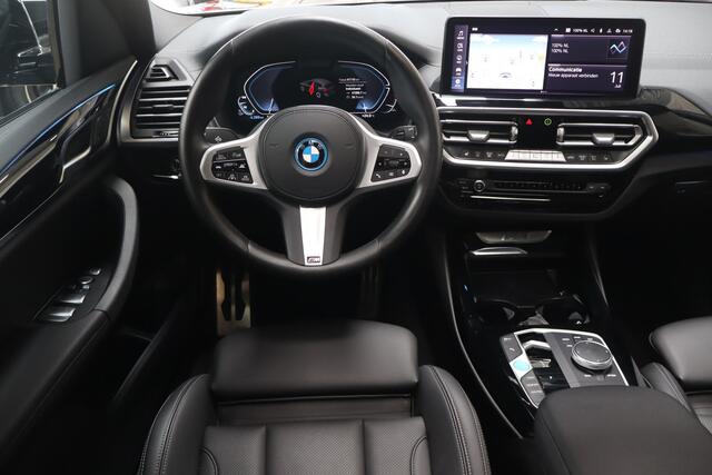 BMW X3 iX3 Executive 80 kWh NL-Auto!! Pano-Dak I Leder I Elek.Stoelen