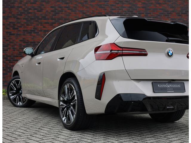 BMW X3 30e xDrive | Pano - HUD - Trekhaak