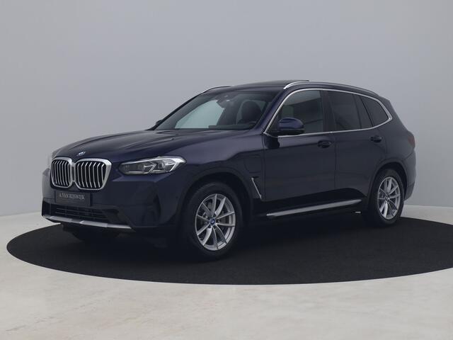 BMW X3 xDrive30e Business Edition Plus | PANO | 360° | HUD | STOEL- EN STUURVERW. | TREKHAAK