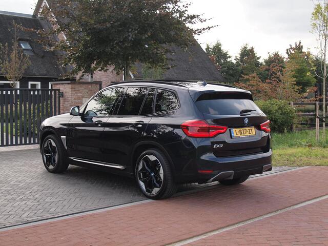 BMW X3 iX3 High Executive 80 kWh | Panoramadak | Camera | Harman Kardon | Cruise Control | Head-up display |