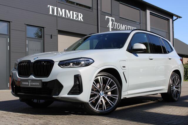 BMW X3 xDrive30e M Sport High Executive - Panoramadak - 21 inch - Memory met geheugen Dealer onderhouden - Apple Carplay - Hifi- Live cockpit