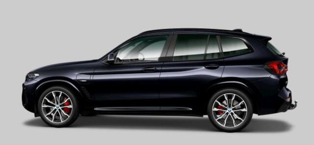 BMW X3 xDrive30e High Executive M Sport - Trekhaak - Panoramadak - Sportstoelen - Parking/Driving Assistant - Comfort Access - Head up - Active Protection - Hifi - Geluiddempende/Getinte Ruiten - Variable Sport Steering -