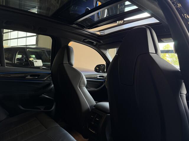 BMW X3 30e X-Drive 292PK / M-Sport Pro / Laser / Carbon / 2022