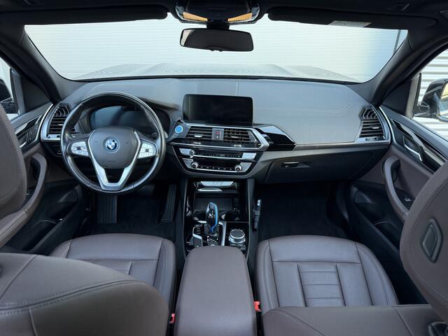 BMW X3 iX3 Executive 80 kWh | Panoramadak | Memory stoelen | Dodehoek detectie