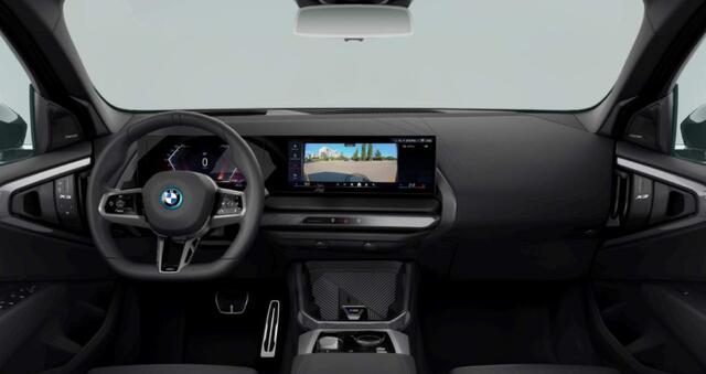 BMW X3 30e xDrive M Sport - Panoramadak - Premium Pack - Professional Pack - Elektrisch verstelbare/verwarmde stoelen - Sportstoelen - Parking/Driving Assistant Plus - Harman Kardon - Comfort Access - getinte Ruiten -