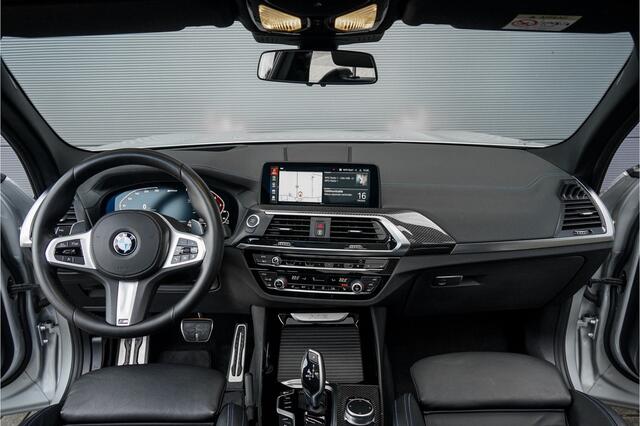 BMW X3 xDrive30e M-Sport Pano HUD CarPlay 20"