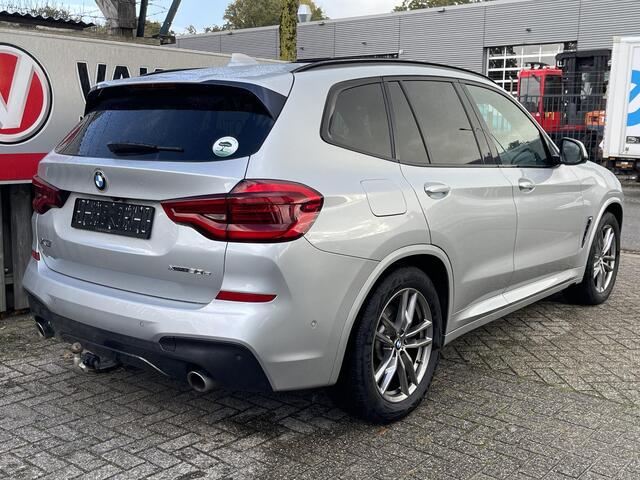 BMW X3 xDrive30e High Executive M Sport 19''/M-zetels/Panoramadak/Trekhaak/Leder + memory/360 camera/Harman Kardon/Keyless/Dodehoek/Adaptieve Cruise/Head-up/Stoelverwarming v+a