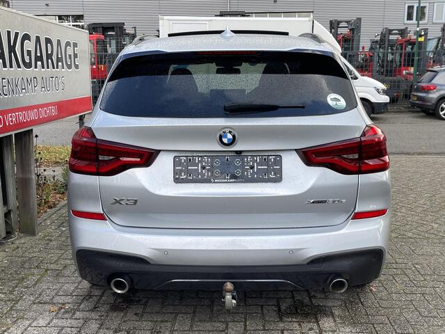 BMW X3 xDrive30e High Executive M Sport 19''/M-zetels/Panoramadak/Trekhaak/Leder + memory/360 camera/Harman Kardon/Keyless/Dodehoek/Adaptieve Cruise/Head-up/Stoelverwarming v+a