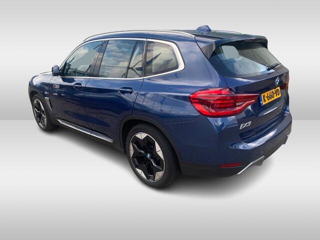 BMW X3 iX3 Executive 80 kWh / Panoramadak / Camera / Head-up / 20'' / Leder / Harman Kardon / Navigatie / Memory seats / Dodehoek / DAB / Stoelverwarming / Cruise Control Adaptief