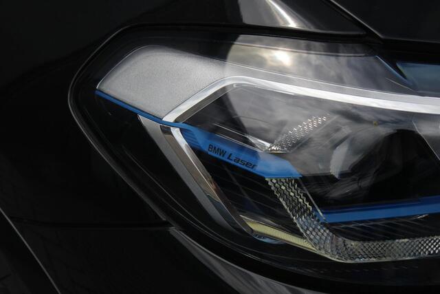 BMW X3 xDrive30e M Sport | Pano | Trekhaak | Camera | High Executive