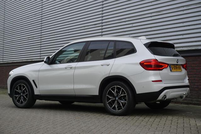 BMW X3 xDrive20i Executive Edition/Leer/Trekhaak/19Inch. /Dealeronderhouden.