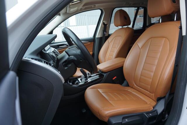 BMW X3 xDrive20i Executive Edition/Leer/Trekhaak/19Inch. /Dealeronderhouden.