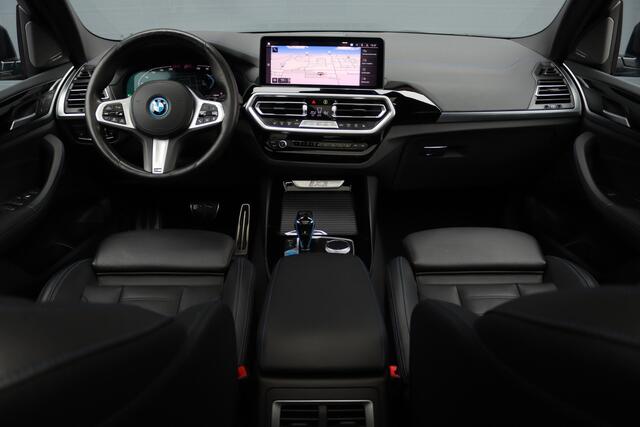 BMW X3 iX3 High Executive 80 kWh | M-Sport | Panoramadak | Adaptieve Cruise Control | HUD | Trekhaak | Harman&Kardon | Keyless Entry | Surround Camera | Adaptief LED |