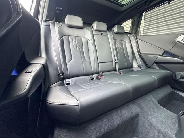 BMW X3 30e xDrive M Sportpakket Pro / Professional Pack / Comfort Pack / Trekhaak / Panoramadak