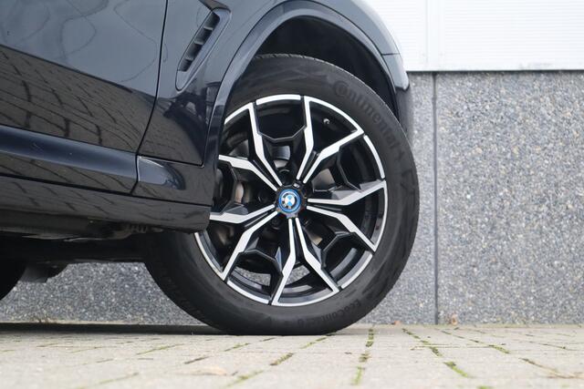 BMW X3 xDrive30e M-Sport Pano / 360 cam / Elec stoelen / Trekhaak /