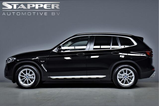 BMW X3 xDrive30e High Executive 1e Eig. Dealer OH Pano/Carplay/Camera/Navi/Led/Leer/Stoelverw./Pdc