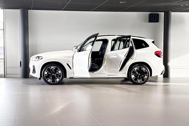 BMW X3 iX3 High Executive 80 kWh | Harman Kardon | Head-up Display | Comfort Access | Achteruitrijcamera |