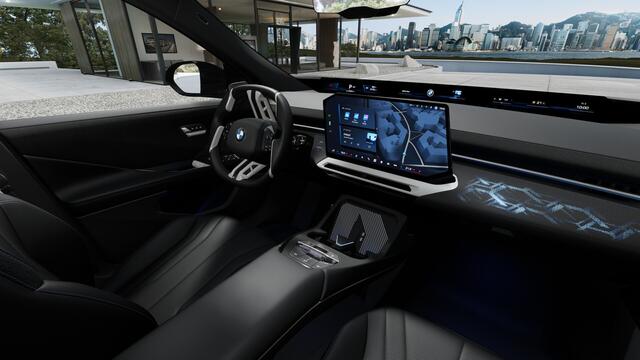 BMW X3 iX3 50 xDrive M Sport / Panoramadak / Multifunctionele Stoelen / Head-Up / Stoelverwarming