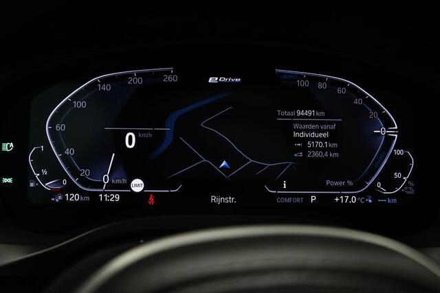 BMW X3 xDrive30e M-Sport | COMFORT ACCES / LIVE COCKPIT PROFESSIONAL- PACK | PANORAMADAK | HEAD UP