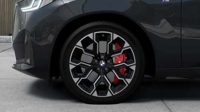 BMW X3 30e xDrive M Sport Automaat / Panoramadak / Trekhaak / Sportstoelen / Comfort Access / Adaptieve LED / Parking Assistant Plus / Stuurverwarming