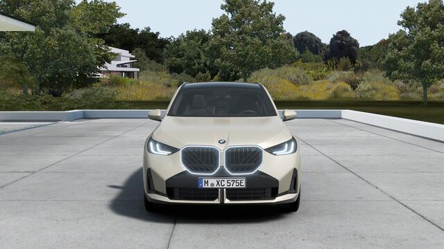 BMW X3 30e xDrive M Sport Automaat / Panoramadak / Trekhaak / Sportstoelen / M Sportonderstel / Stoelventilatie / Comfort Access / Adaptieve LED / Parking Assistant Plus / Harman Kardon