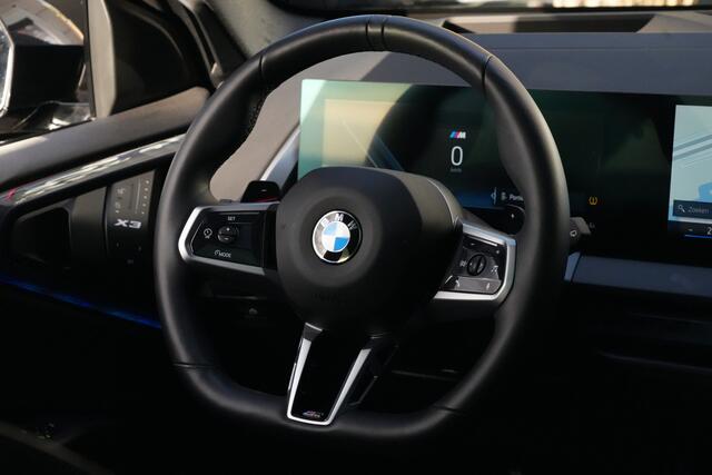 BMW X3 20 xDrive M-Sport 191pk Panoramadak/HeadUp/360Camera