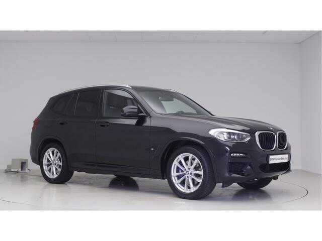 BMW X3 xDrive30e M-Sport | Trekhaak | Panorama | Head-Up | Camera | Leder |